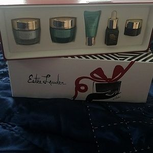 Estee Lauder set